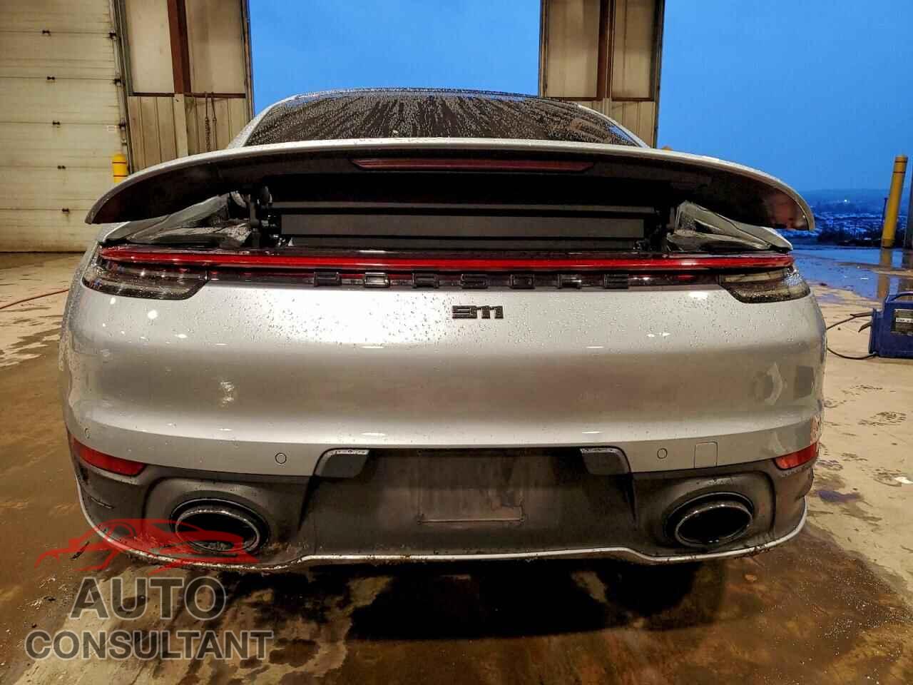 PORSCHE 911 2020 - WP0AA2A92LS205578