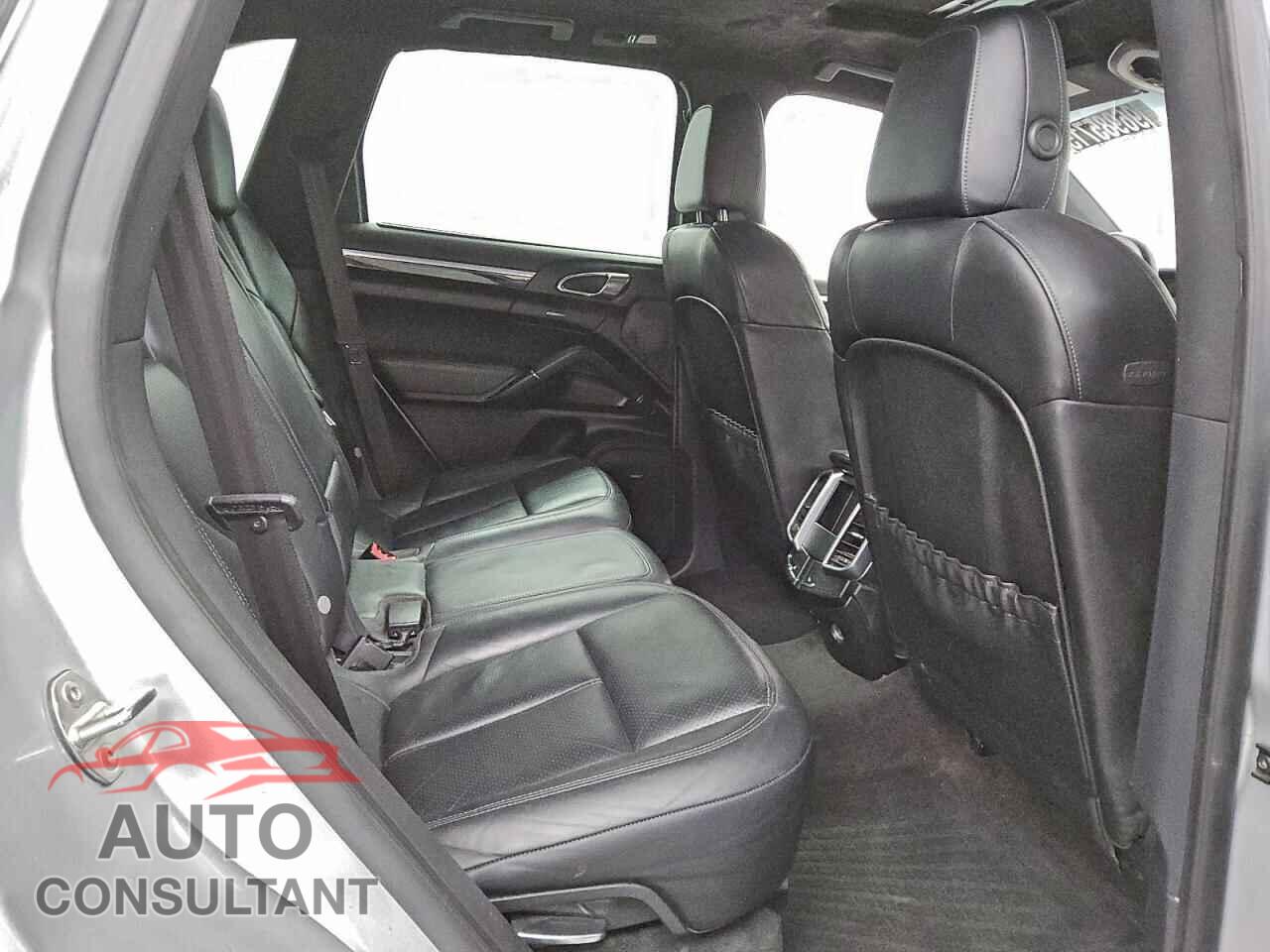 PORSCHE CAYENNE 2013 - WP1AA2A24DLA06092