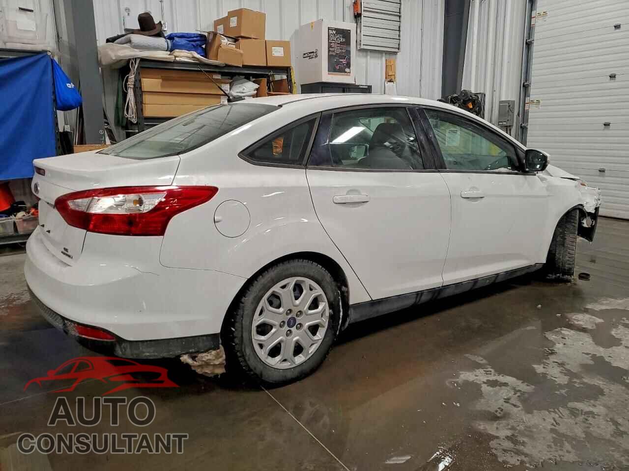 FORD FOCUS 2014 - 1FADP3F27EL239886