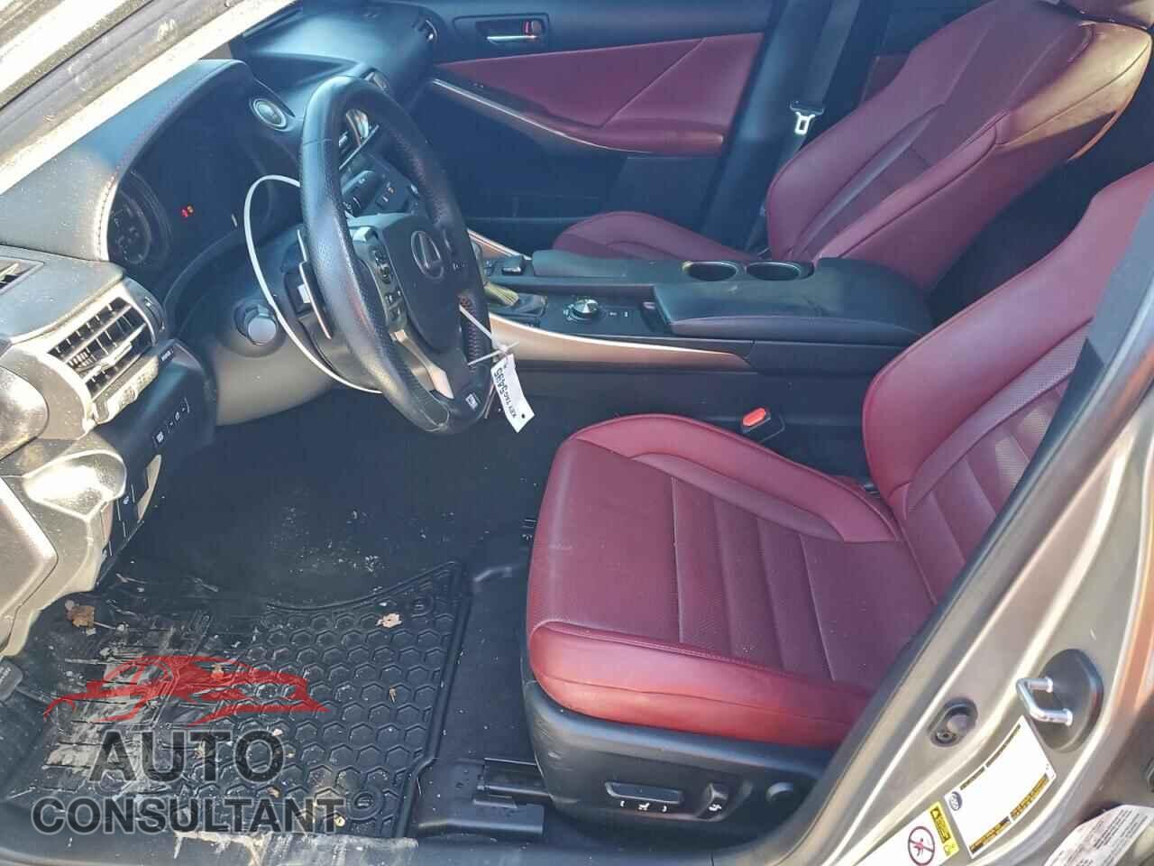 LEXUS IS 2015 - JTHCF1D22F5023013