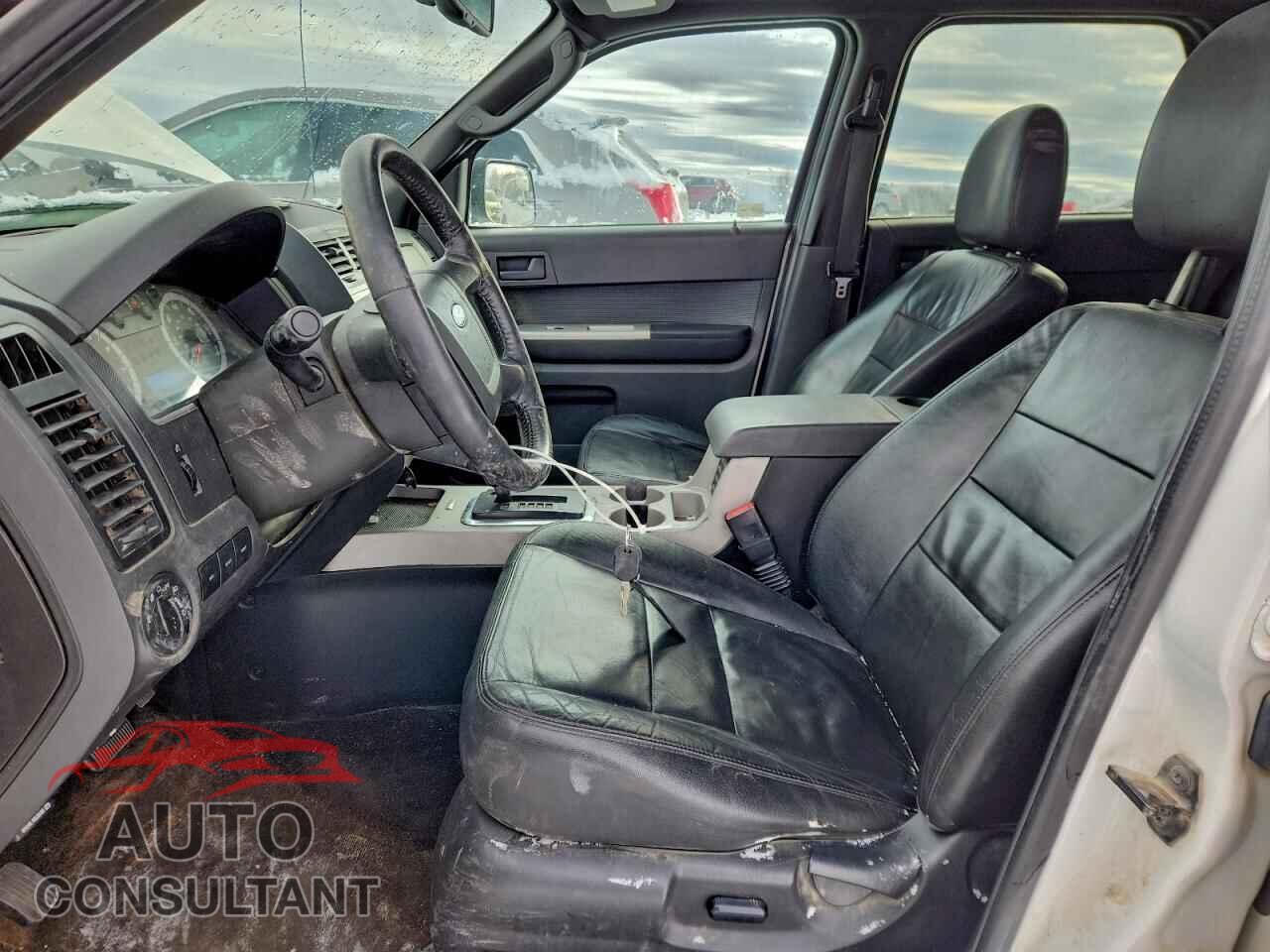 FORD ESCAPE 2011 - 1FMCU9D78BKB37557