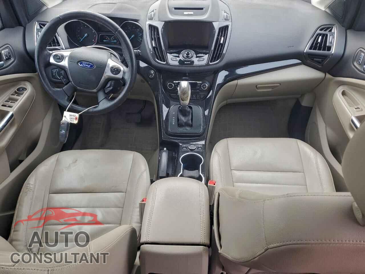 FORD ESCAPE 2014 - 1FMCU9J97EUC73645