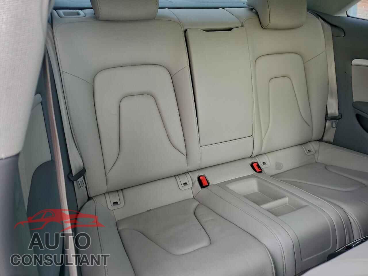AUDI A5 2012 - WAULFAFR6CA006503