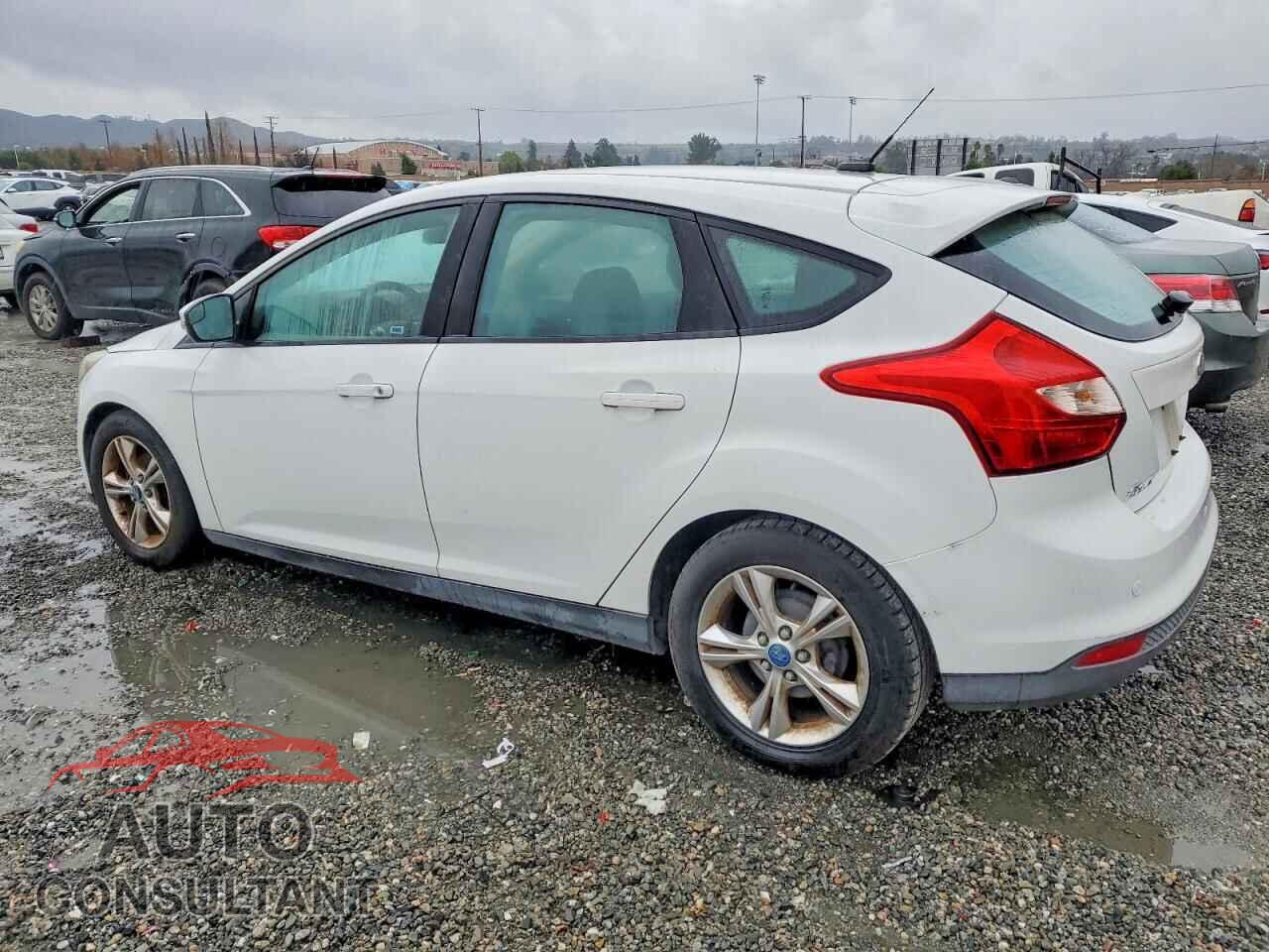 FORD FOCUS 2014 - 1FADP3K2XEL131798