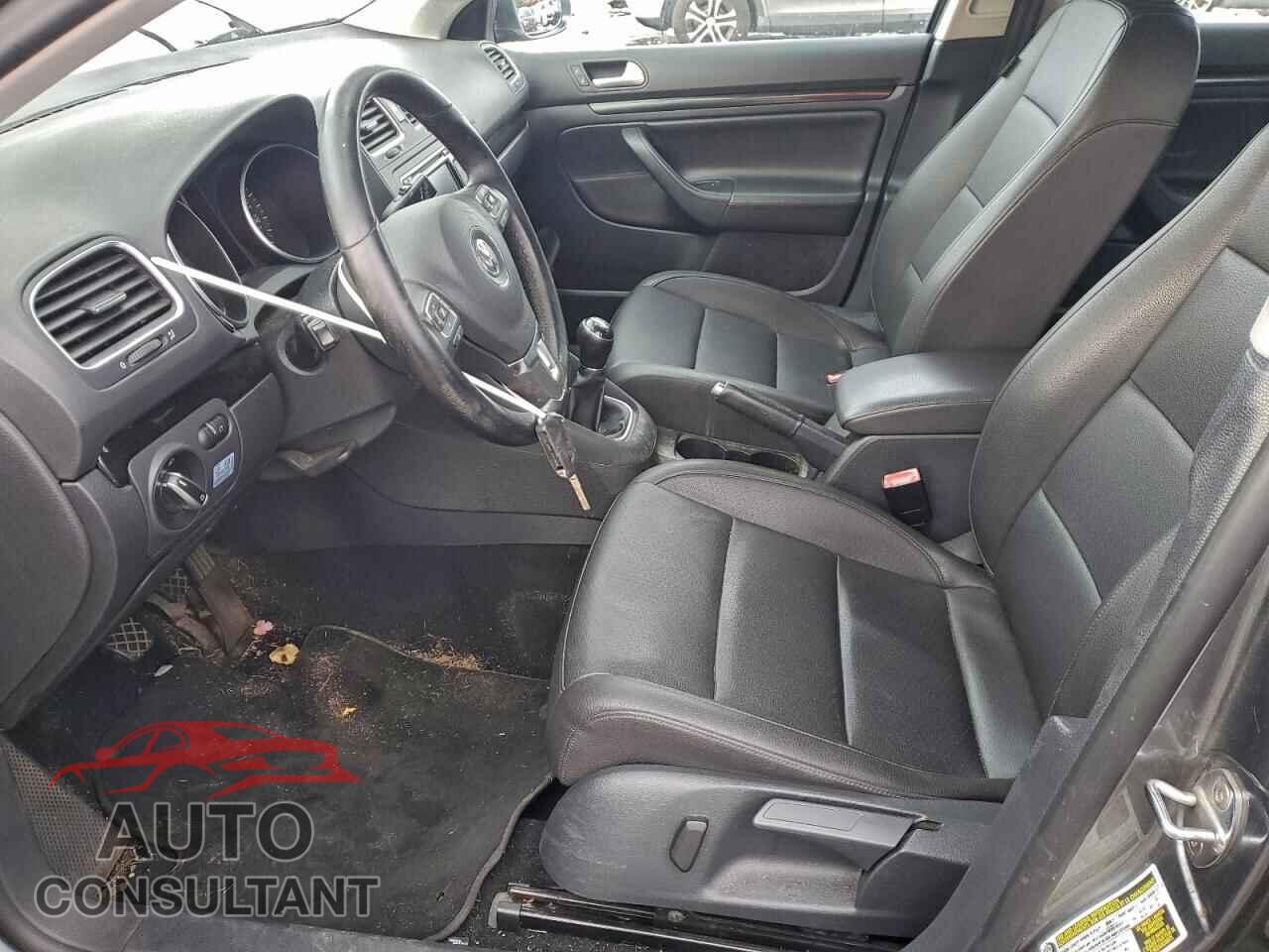 VOLKSWAGEN JETTA 2014 - 3VWML7AJ8EM627295