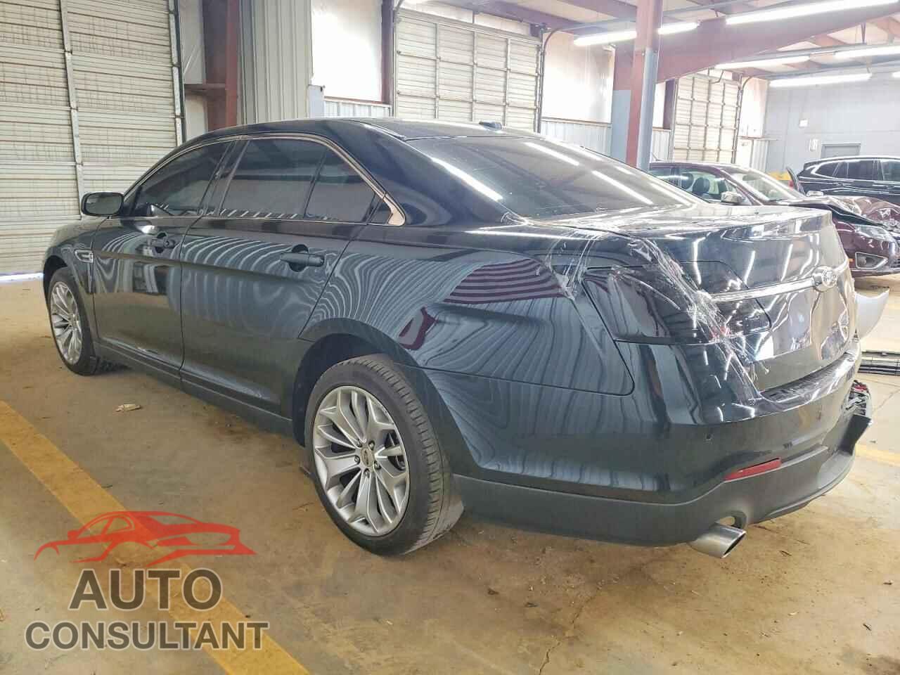 FORD TAURUS 2015 - 1FAHP2F81FG118300