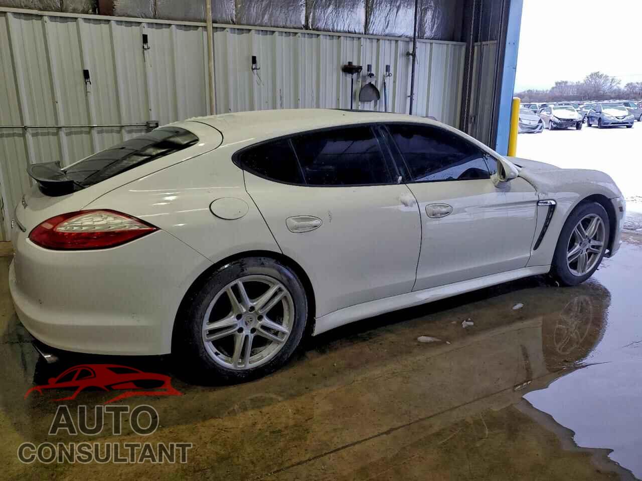 PORSCHE PANAMERA 2011 - WP0AA2A72BL019384