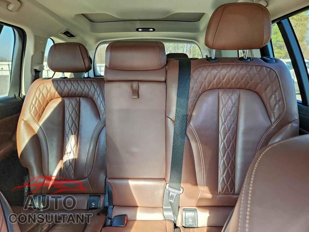 BMW X7 2020 - 5UXCW2C04L9A02208