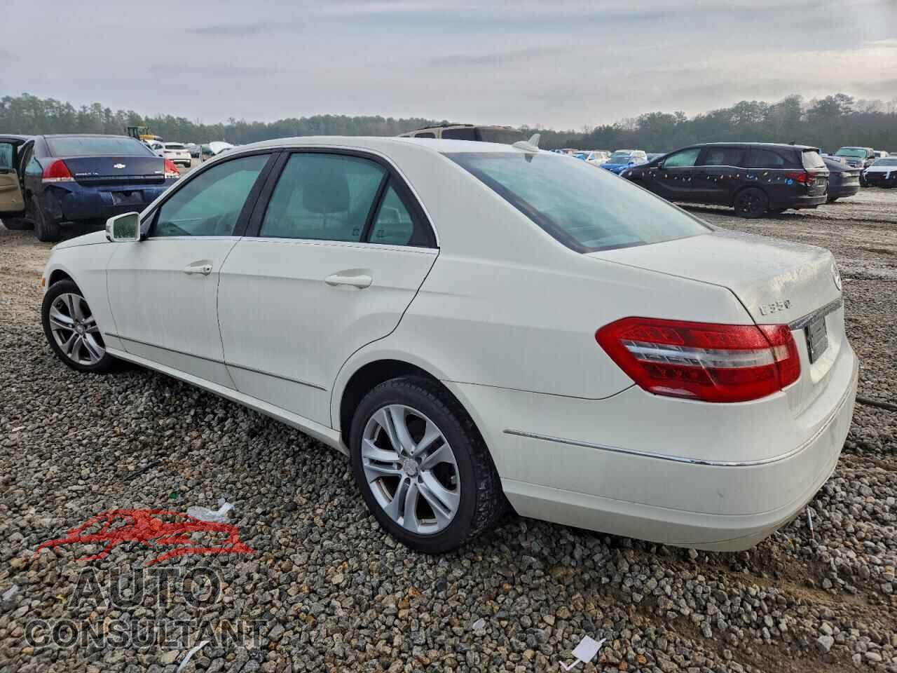 MERCEDES-BENZ E-CLASS 2011 - WDDHF8HB3BA466787