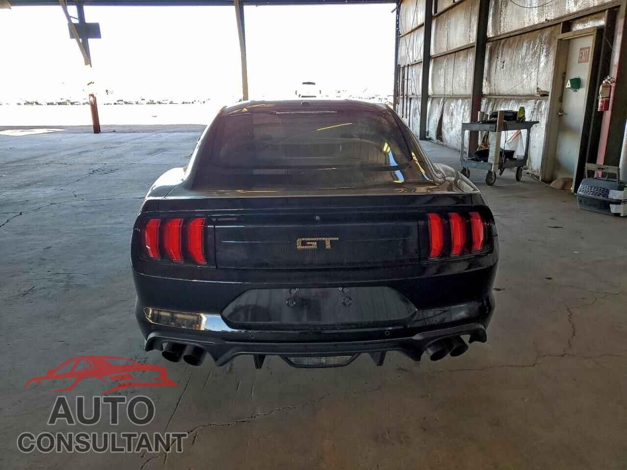 FORD MUSTANG 2019 - 1FA6P8CF9K5167635