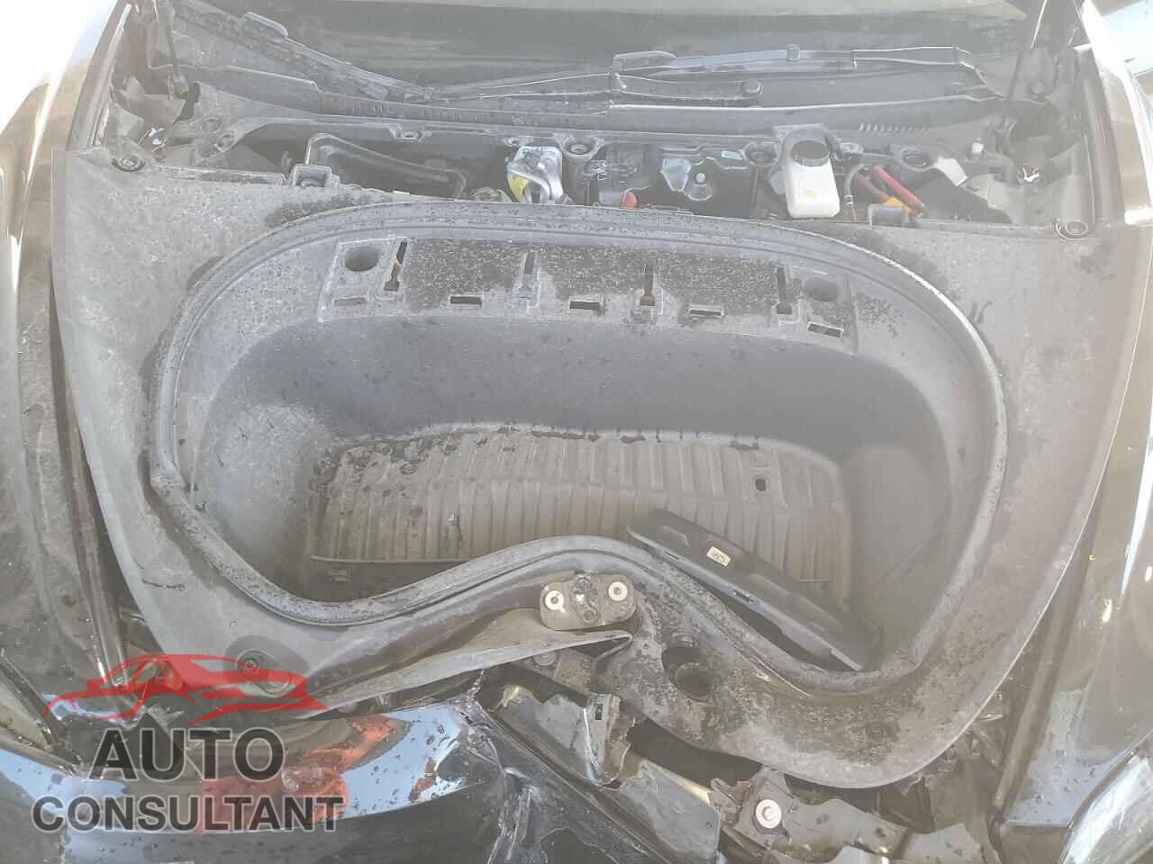 TESLA MODEL 3 2024 - 5YJ3E1EA2RF730870