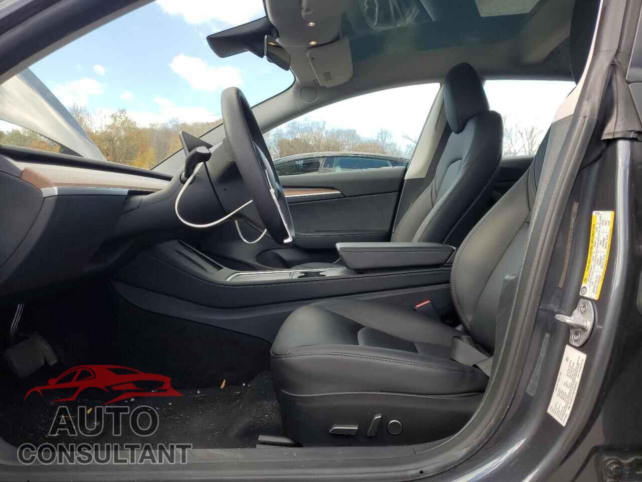 TESLA MODEL 3 2023 - 5YJ3E1EA3PF692479