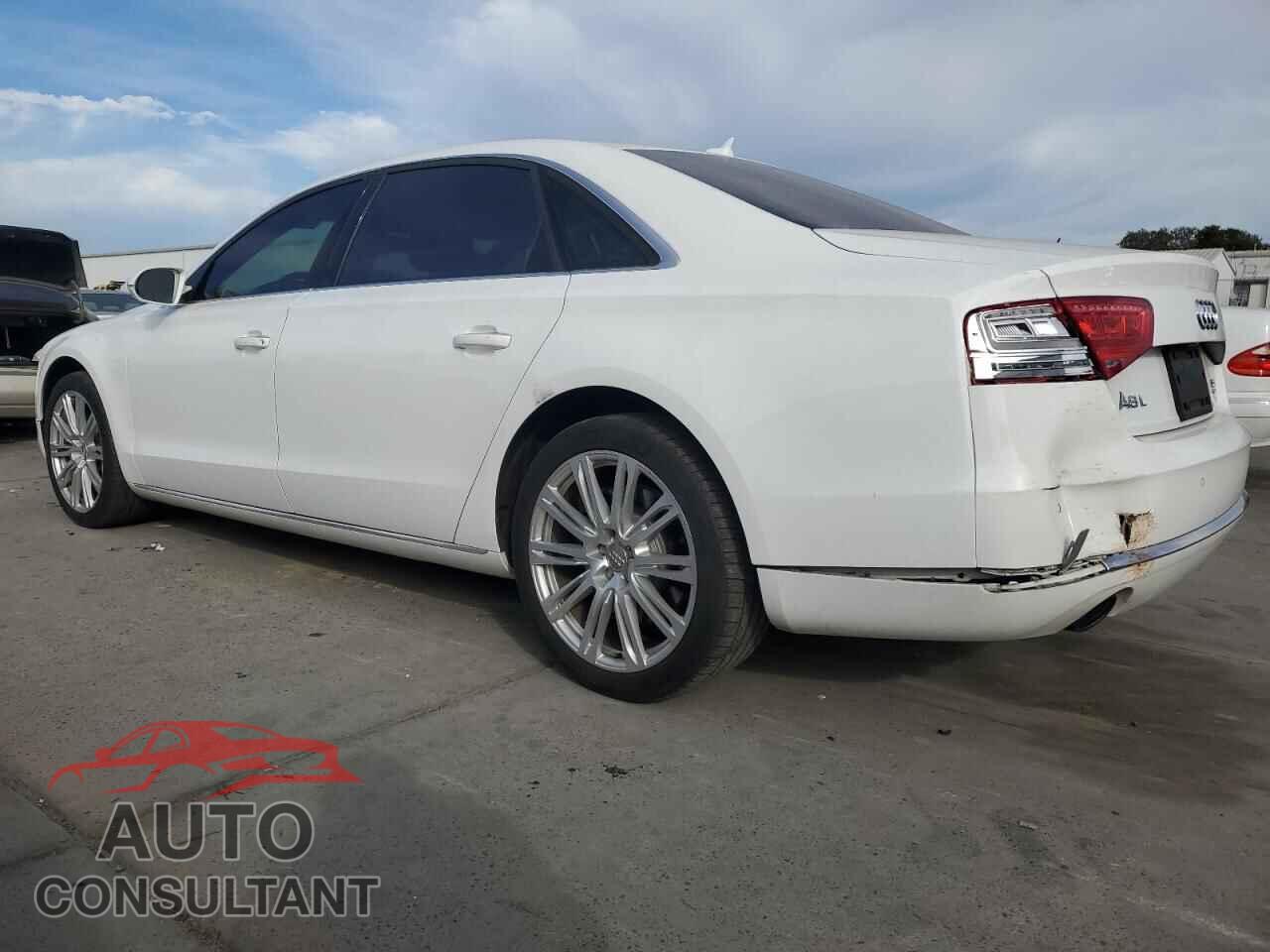 AUDI A8 2011 - WAURVAFD0BN021913