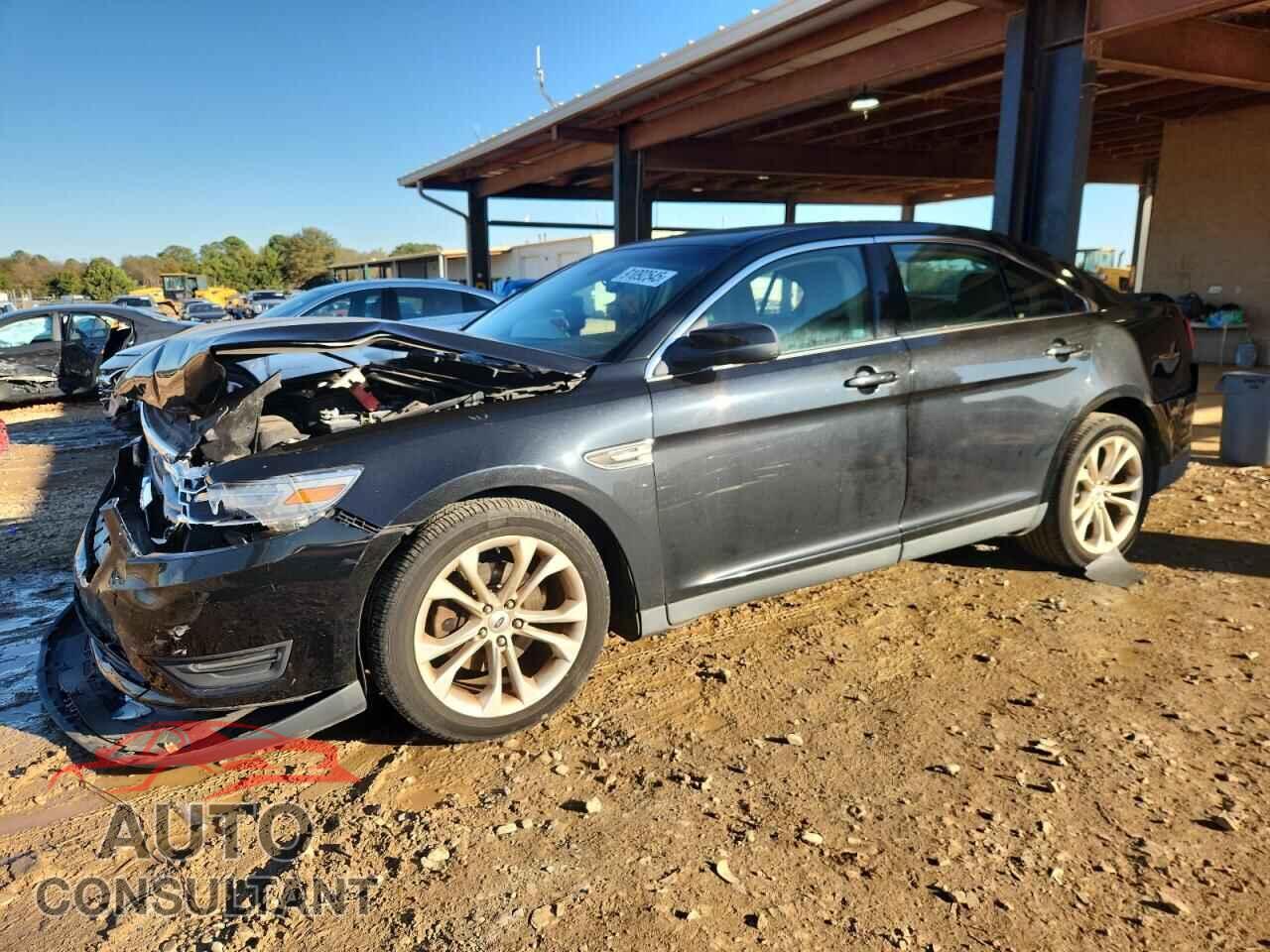FORD TAURUS 2013 - 1FAHP2E84DG126311