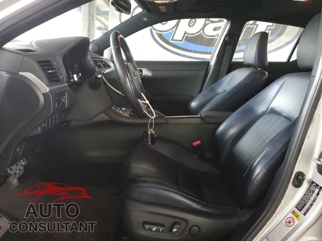 LEXUS CT 200 2012 - JTHKD5BH9C2069080