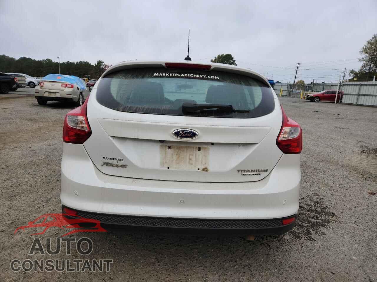 FORD FOCUS 2013 - 1FADP3N20DL334399