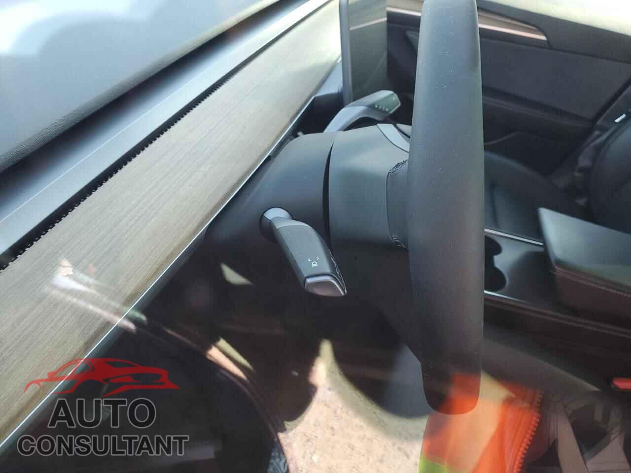 TESLA MODEL 3 2021 - 5YJ3E1EB6MF054912