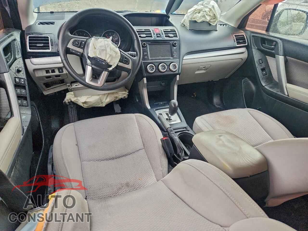 SUBARU FORESTER 2017 - JF2SJAACXHH508592