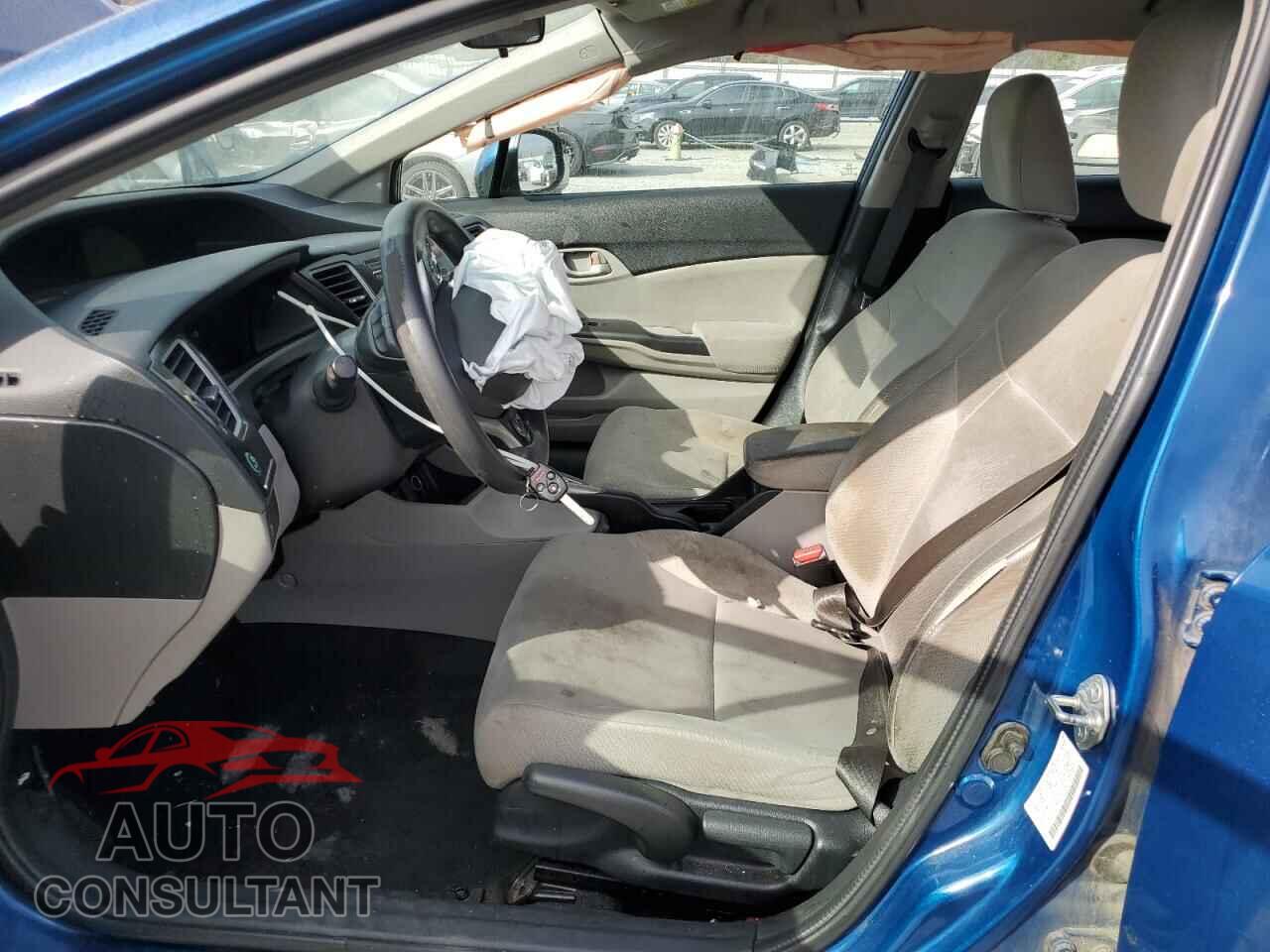 HONDA CIVIC 2013 - 2HGFB2F58DH532165