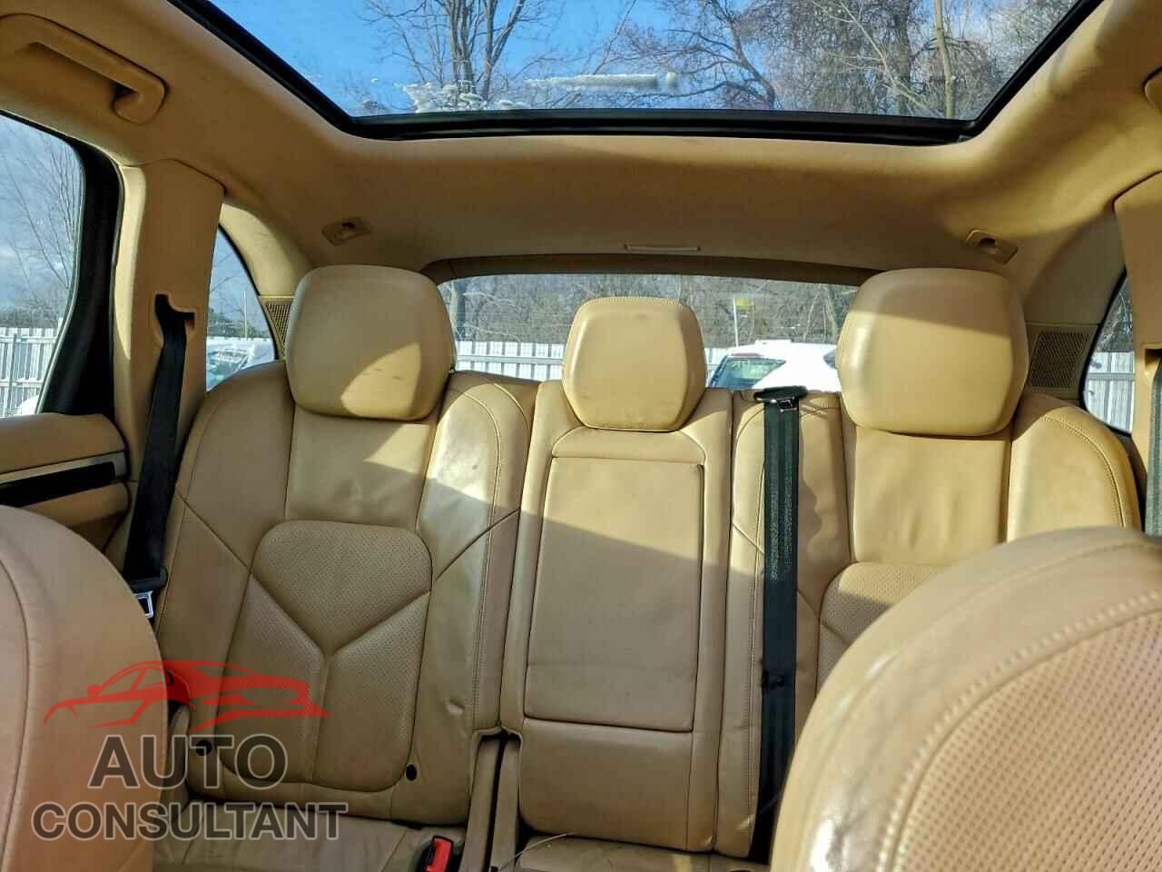 PORSCHE CAYENNE 2011 - WP1AA2A29BLA02889