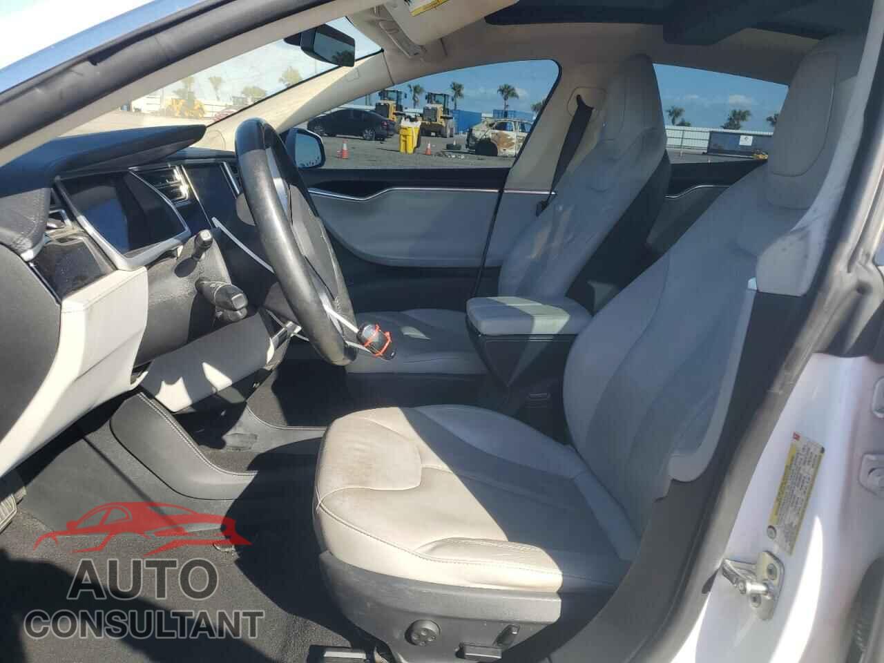 TESLA MODEL S 2013 - 5YJSA1CGXDFP26525