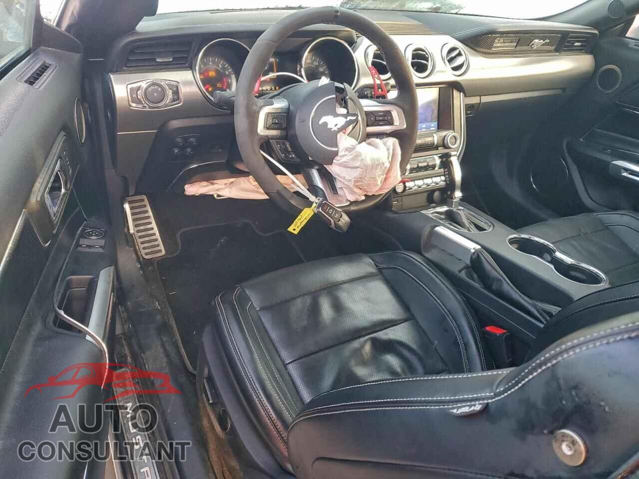FORD MUSTANG 2015 - 1FA6P8CF9F5357960