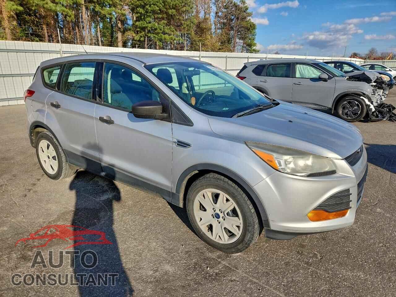 FORD ESCAPE 2014 - 1FMCU0F77EUC28109