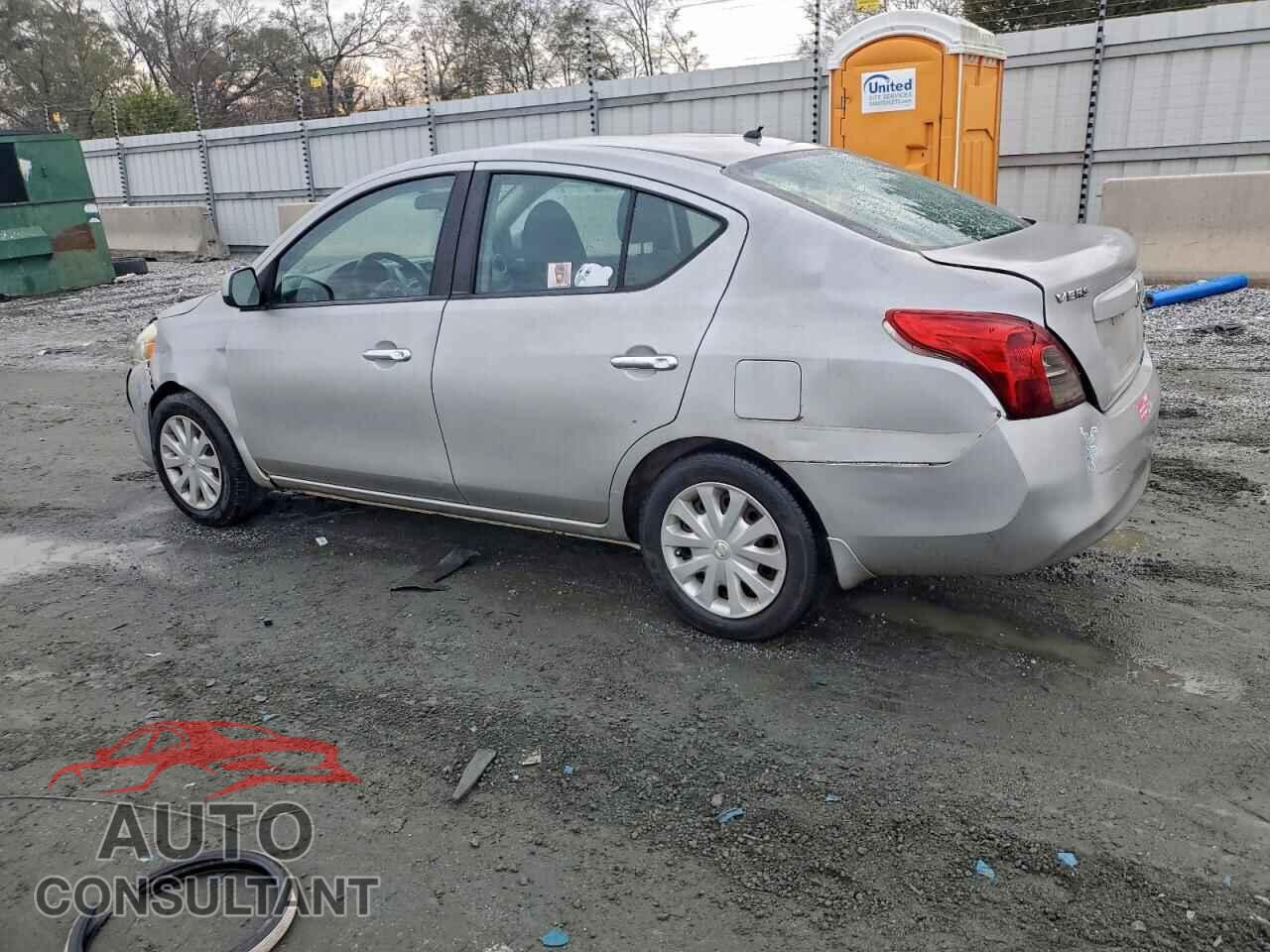 NISSAN VERSA 2012 - 3N1CN7AP6CL897452