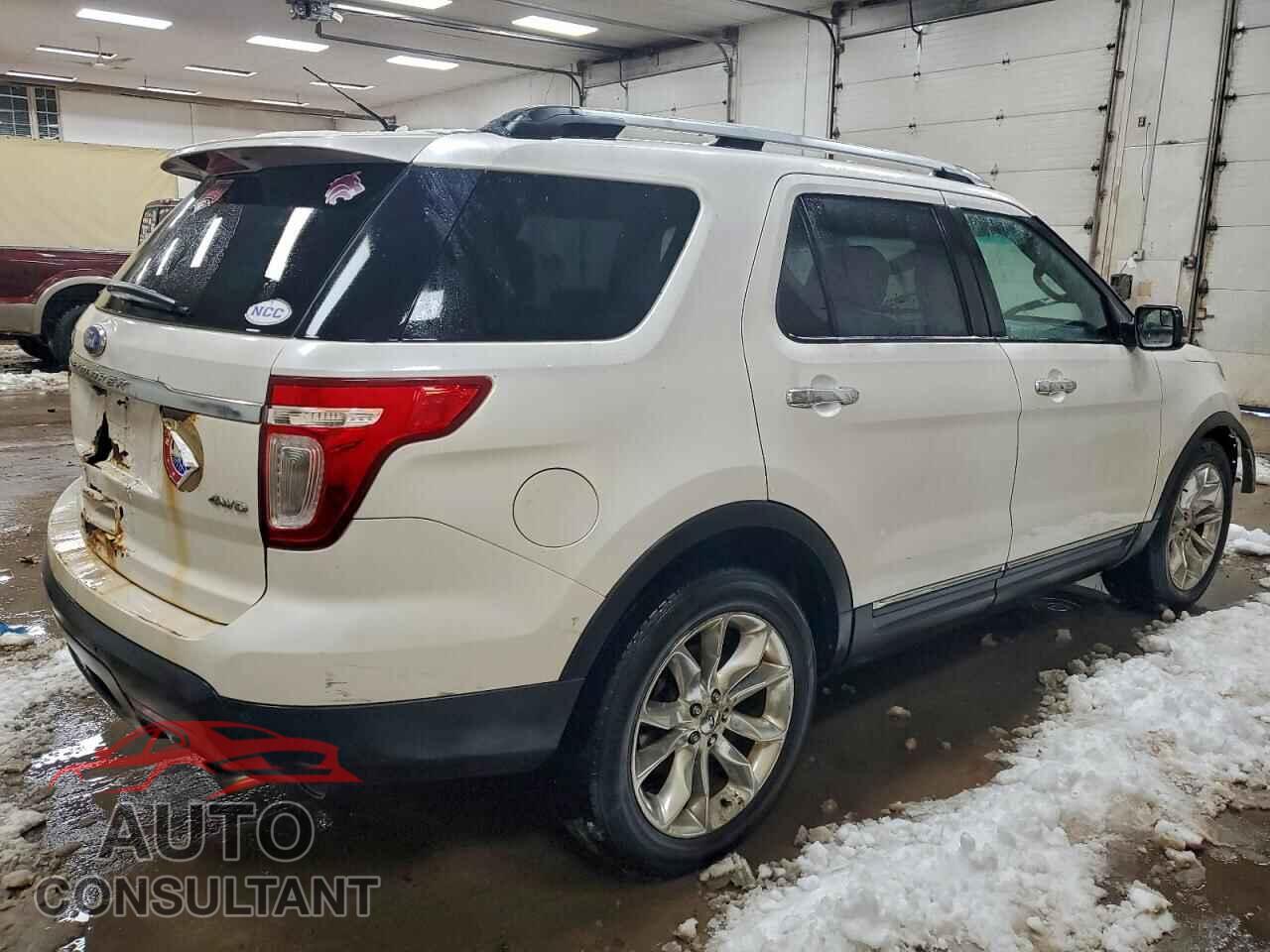 FORD EXPLORER 2011 - 1FMHK8D84BGA38171