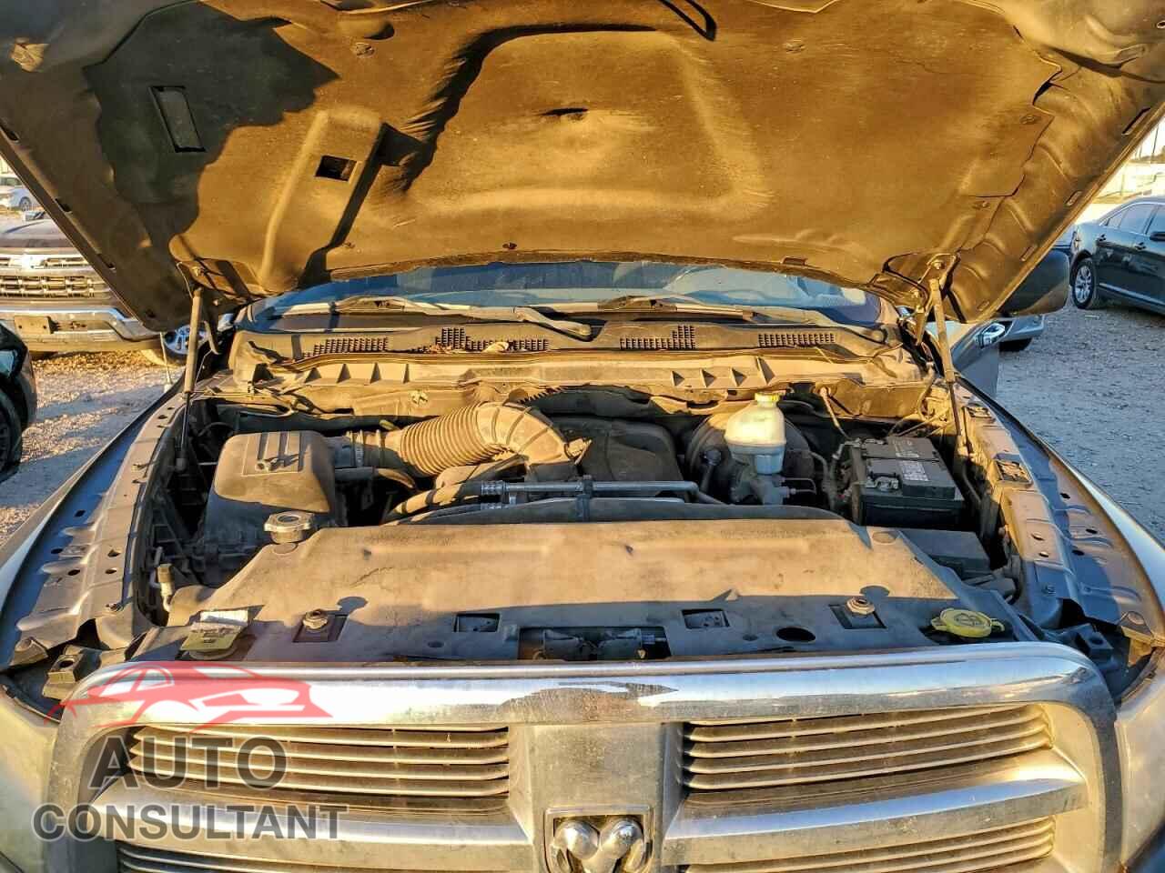 DODGE RAM 1500 2012 - 1C6RD6GTXCS282100