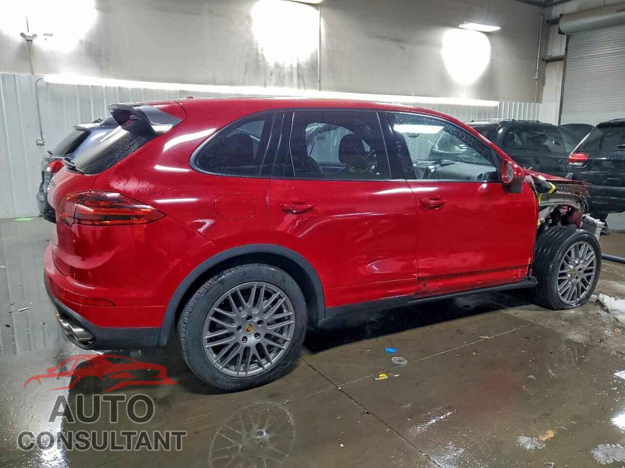PORSCHE CAYENNE 2018 - WP1AB2A2XJLA61302