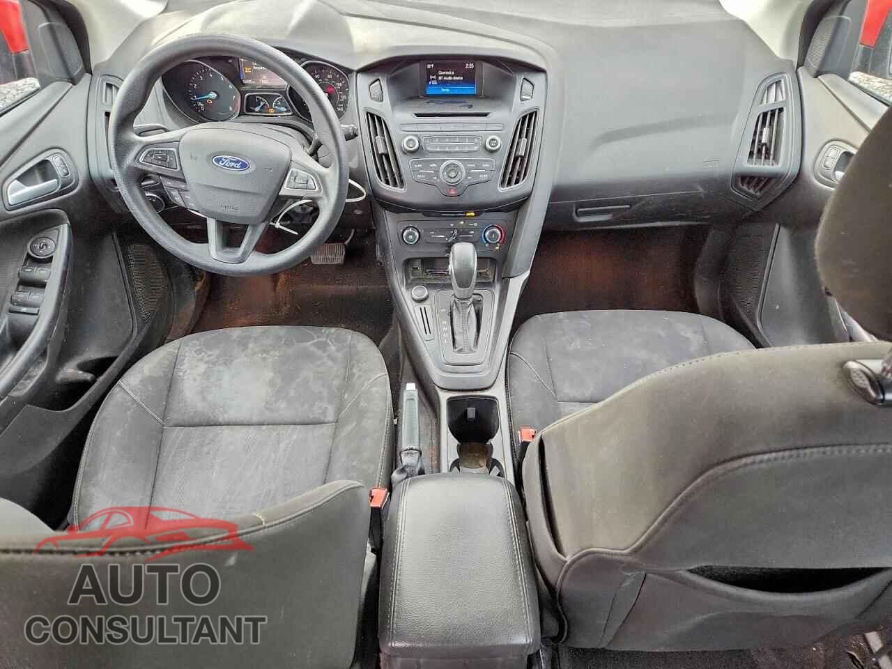 FORD FOCUS 2017 - 1FADP3K2XHL278417