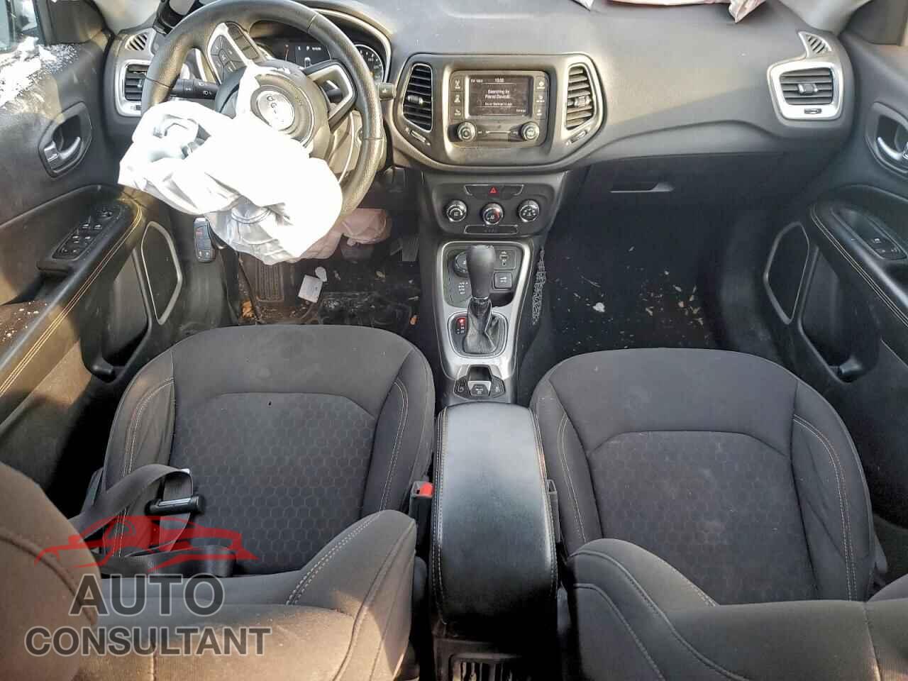 JEEP COMPASS 2017 - 3C4NJDAB2HT647458