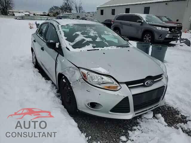 FORD FOCUS 2012 - 1FAHP3E22CL384365