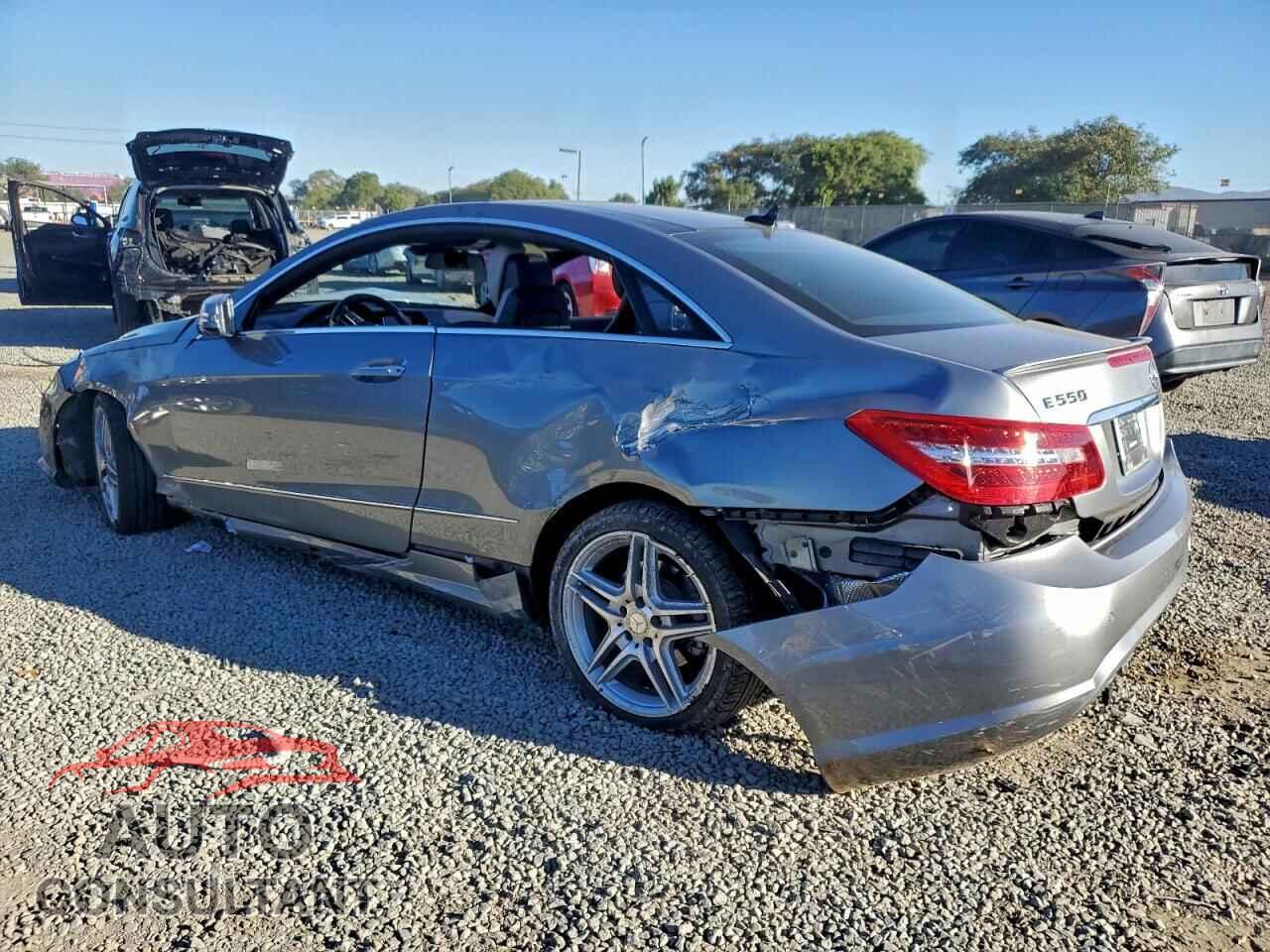MERCEDES-BENZ E-CLASS 2012 - WDDKJ7DB6CF149434