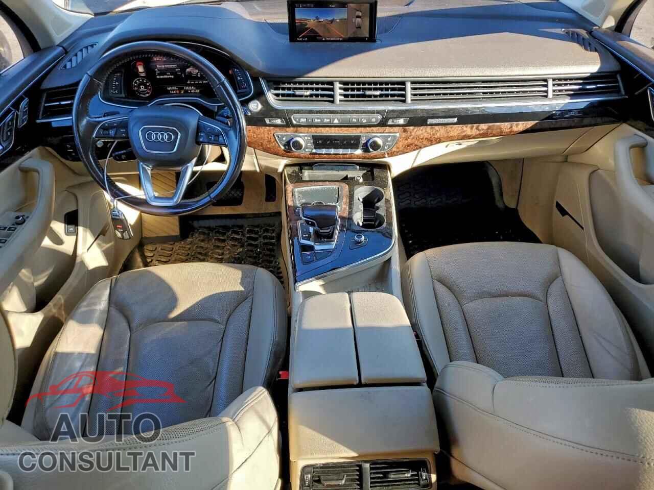 AUDI Q7 2018 - WA1VAAF74JD005509