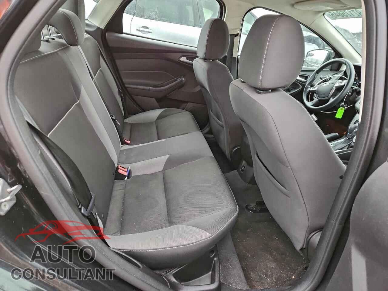 FORD FOCUS 2014 - 1FADP3F20EL376751