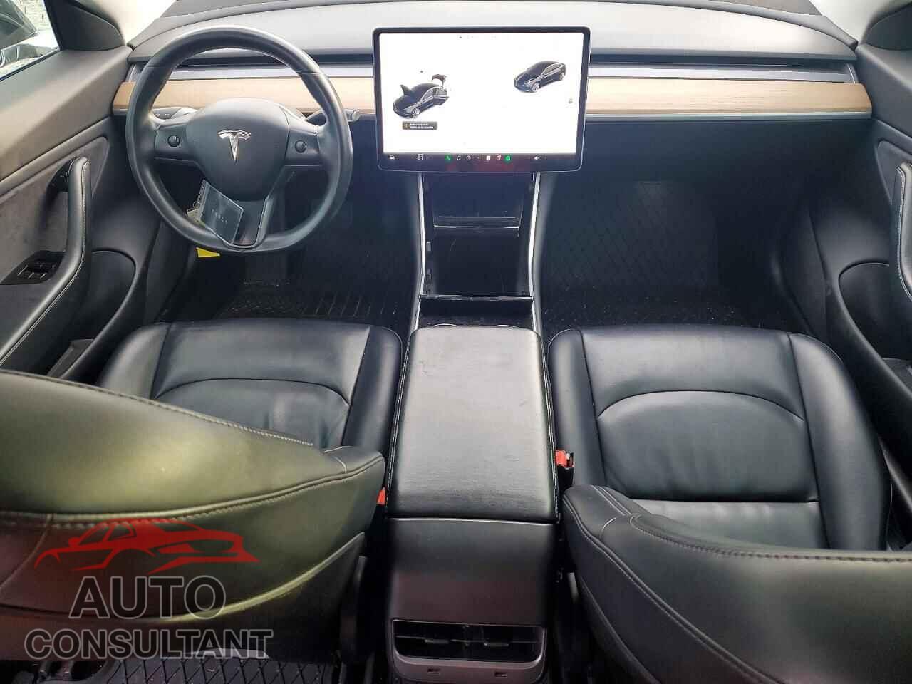 TESLA MODEL 3 2018 - 5YJ3E1EA1JF001666