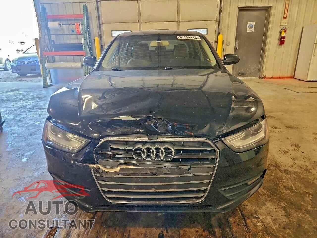 AUDI A4 2013 - WAUAFAFL7DN044531