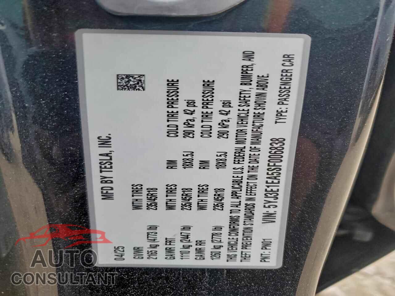 TESLA MODEL 3 2025 - 5YJ3E1EA5SF006838