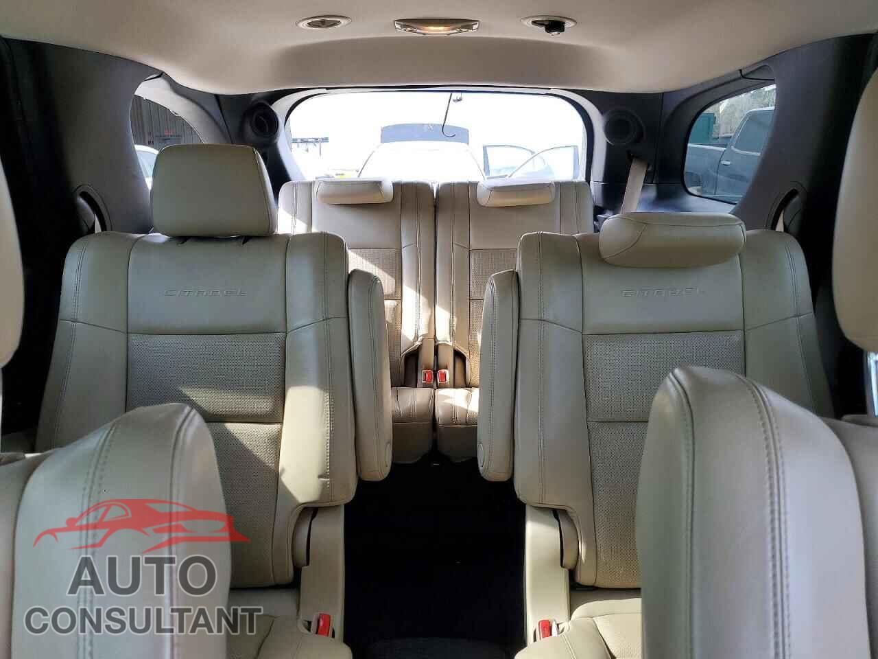 DODGE DURANGO 2015 - 1C4SDHET8FC857673