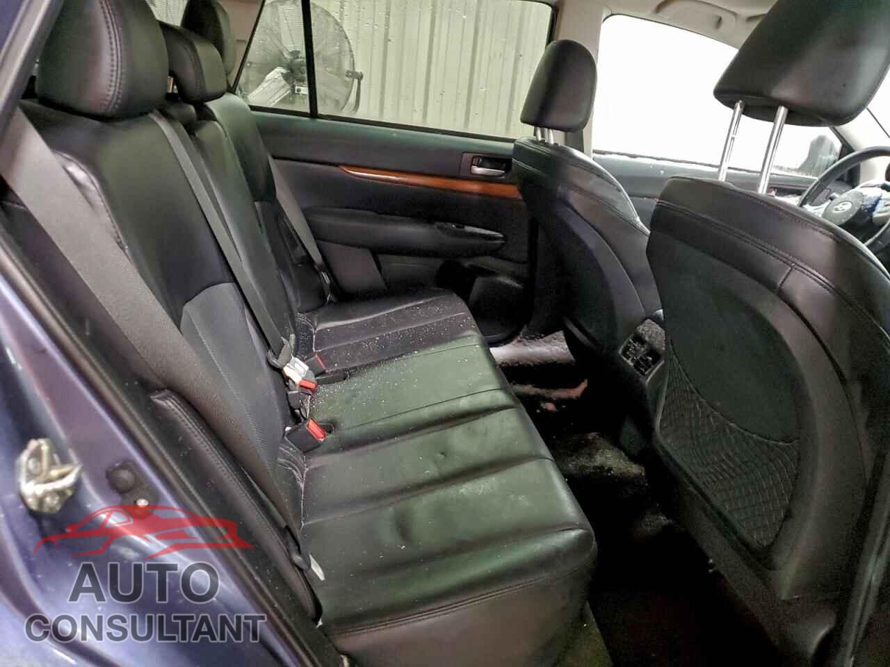 SUBARU OUTBACK 2014 - 4S4BRBLC4E3328863