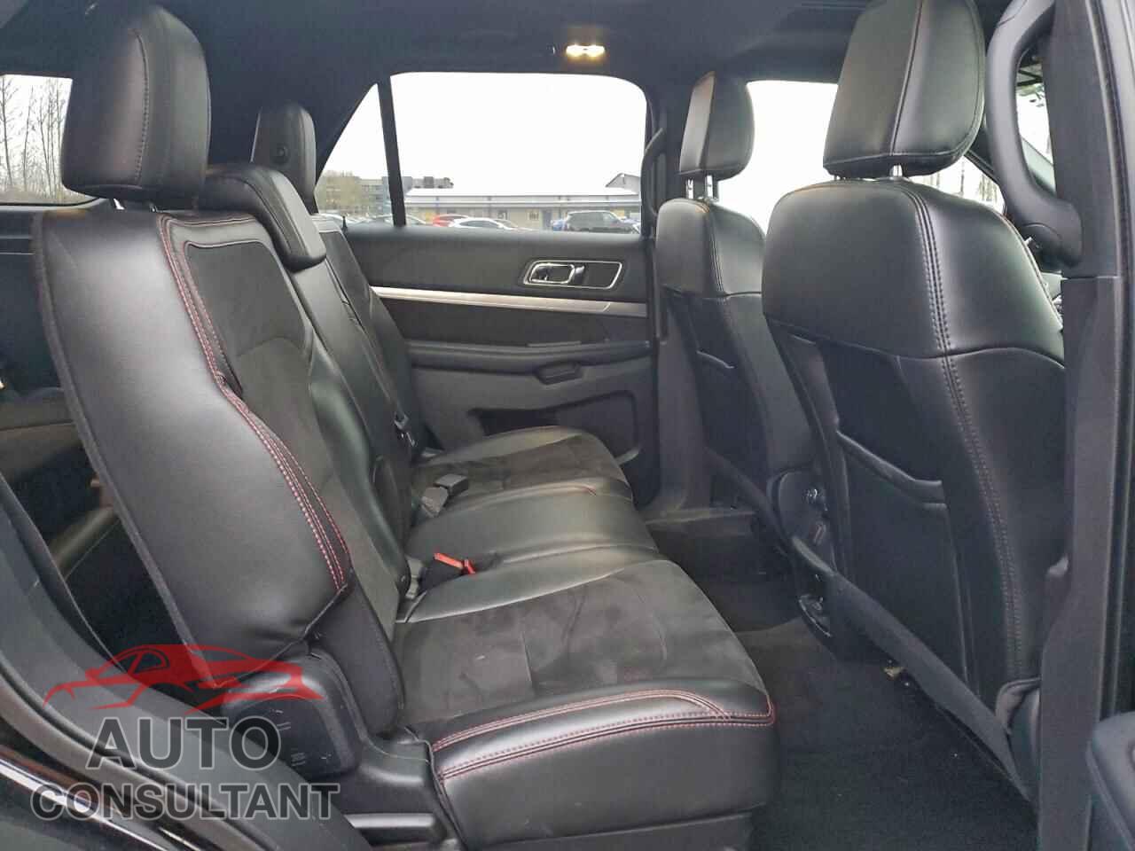 FORD EXPLORER 2018 - 1FM5K8D85JGB20542