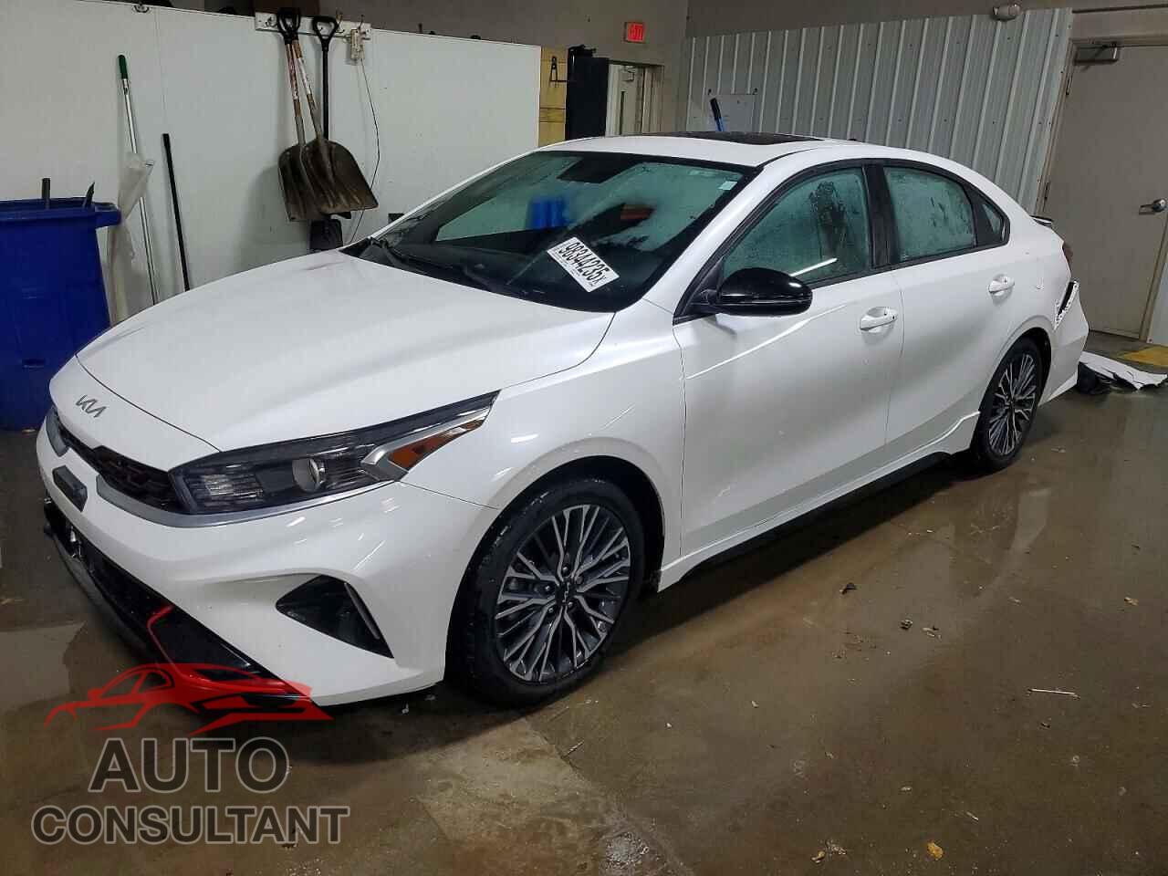 KIA FORTE 2023 - 3KPF54AD5PE606478
