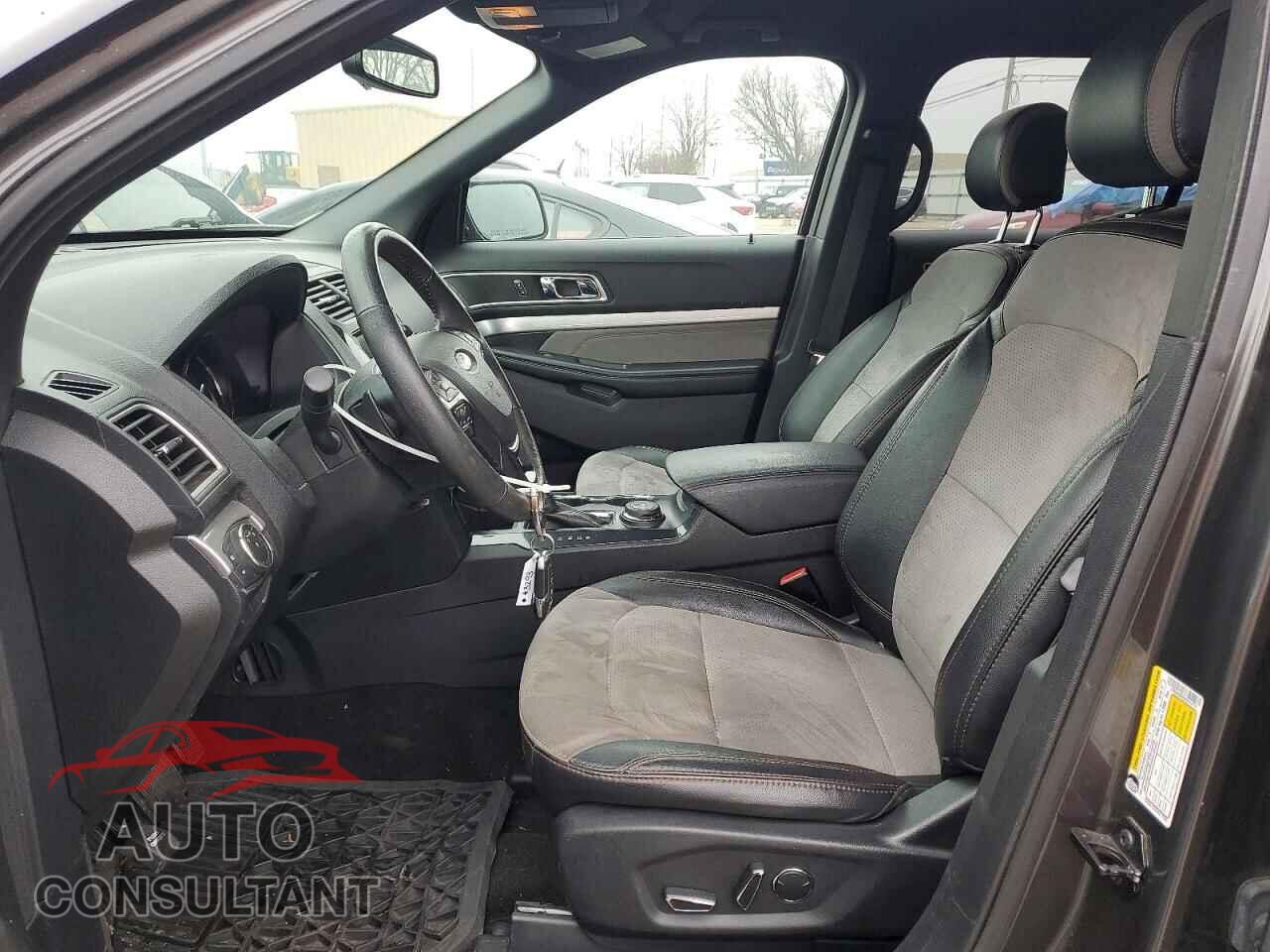 FORD EXPLORER 2017 - 1FM5K8D85HGC19775