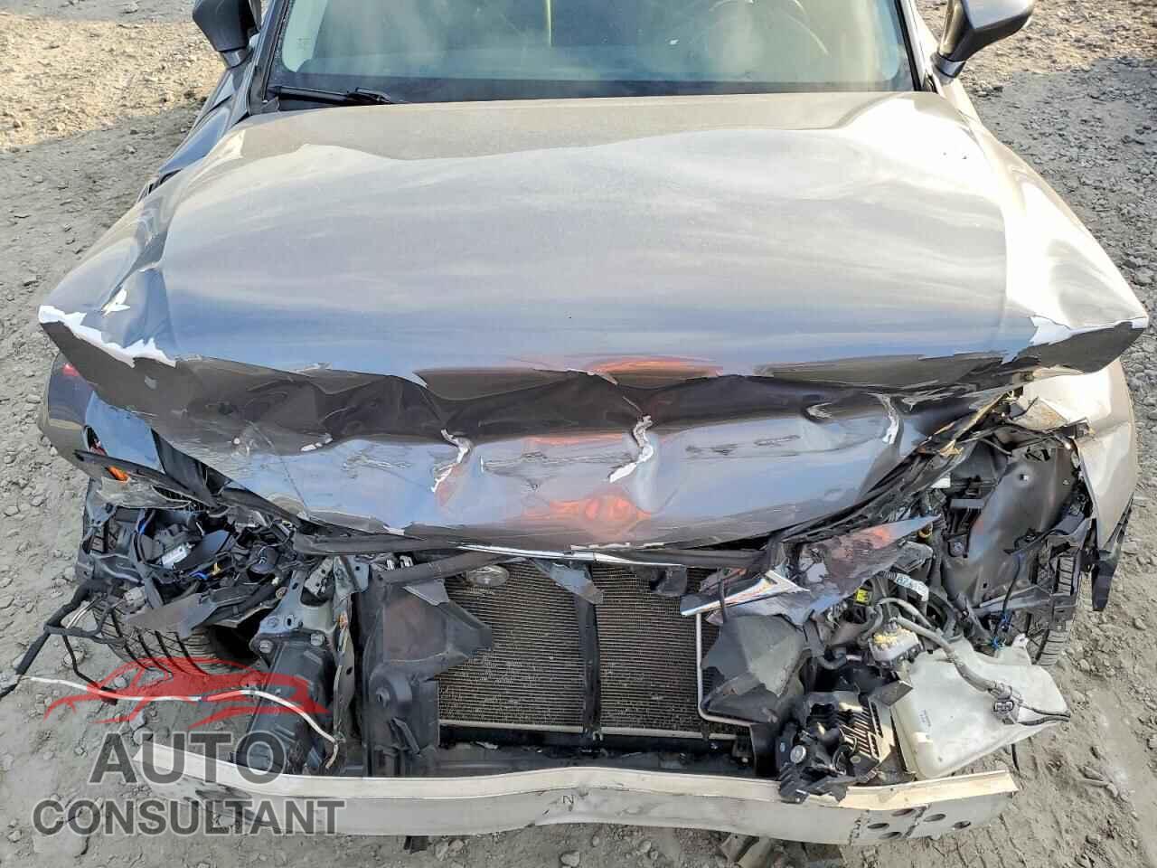 LEXUS IS 2014 - JTHCF1D24E5001576