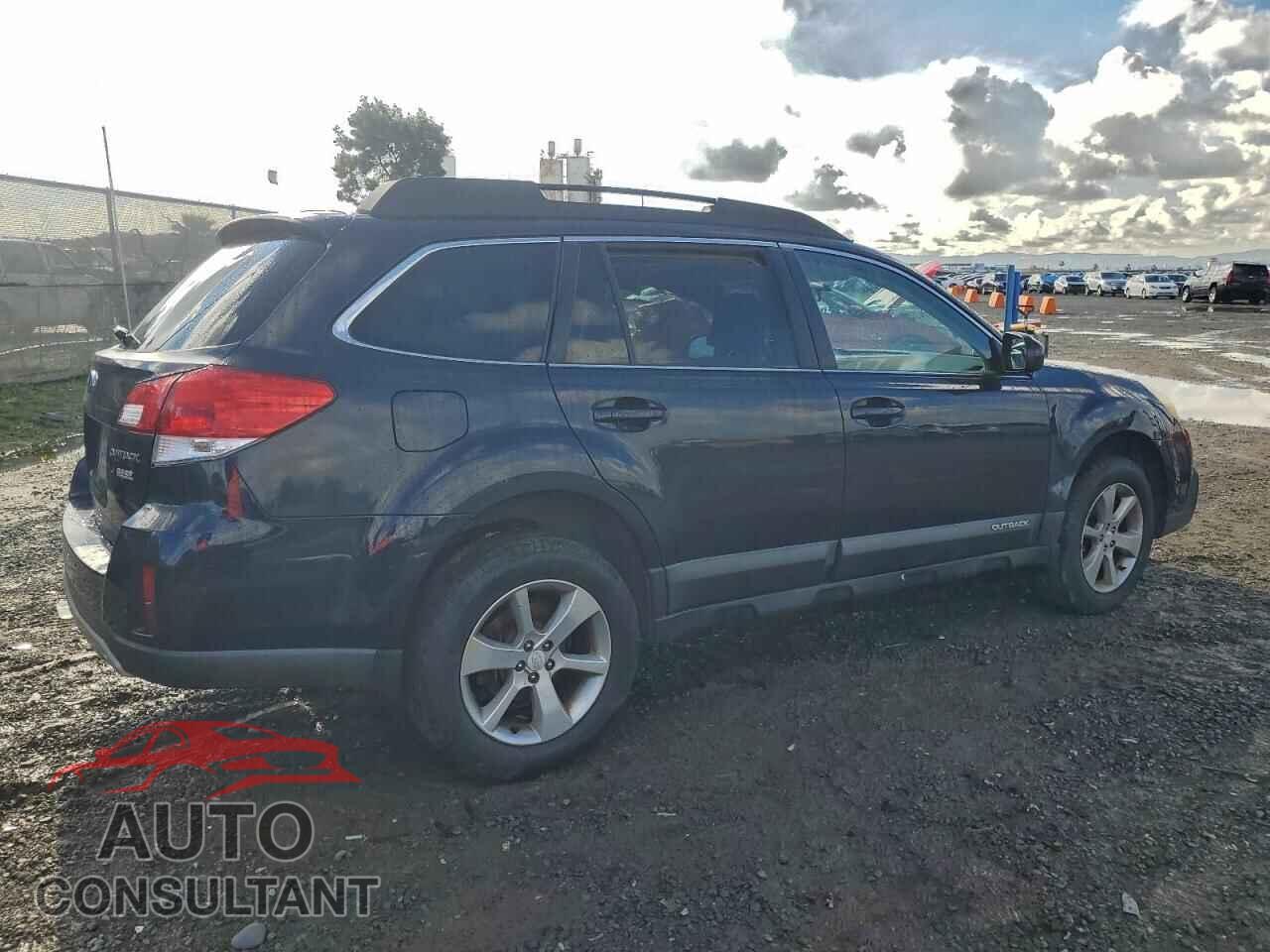 SUBARU OUTBACK 2013 - 4S4BRBCC3D3293070
