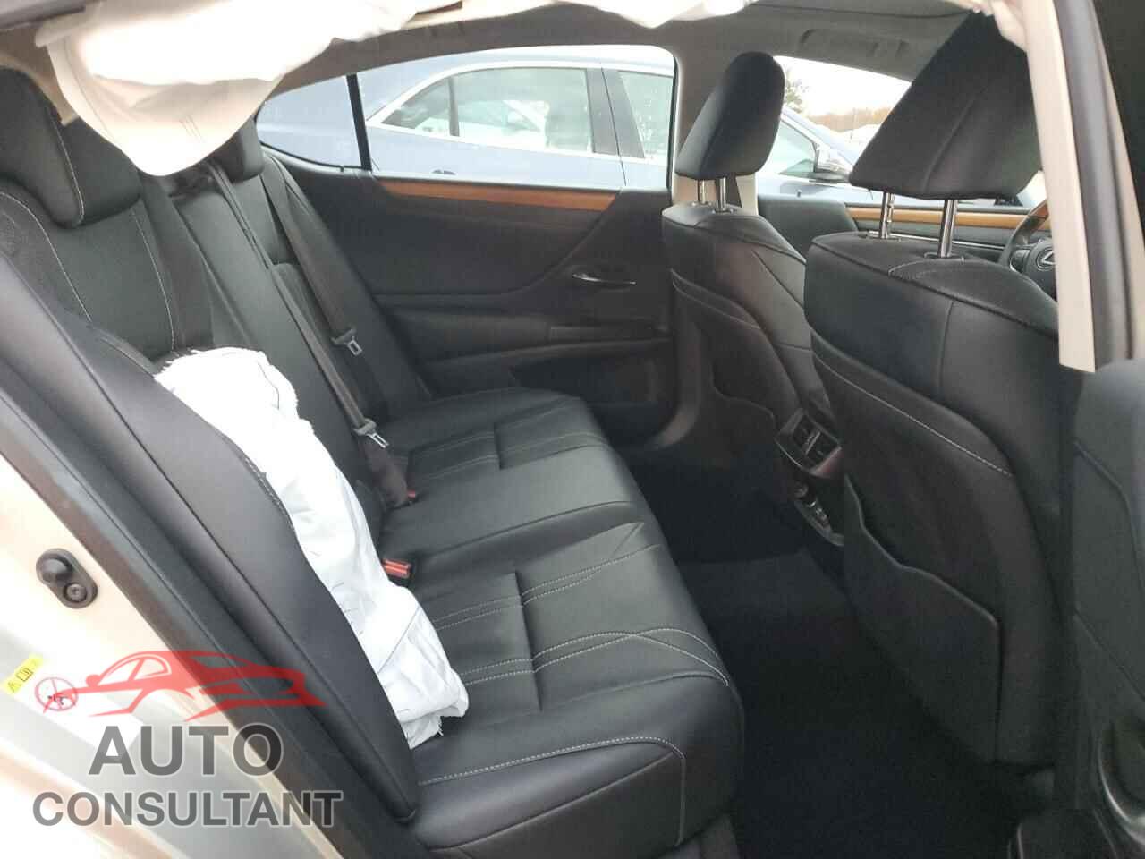 LEXUS ES350 2019 - JTHBZ1B19K2004712