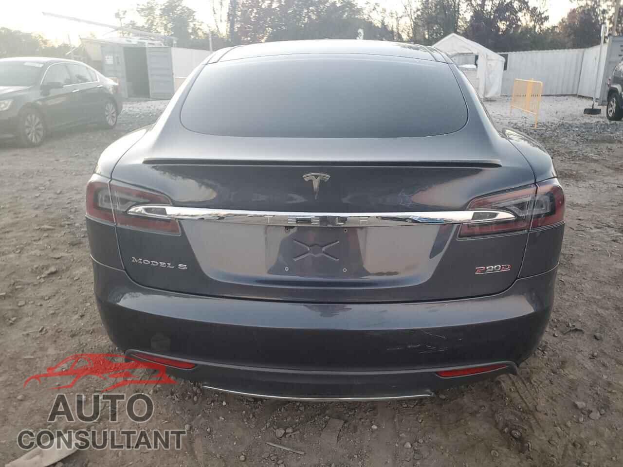 TESLA MODEL S 2016 - 5YJSA1E48GF123192