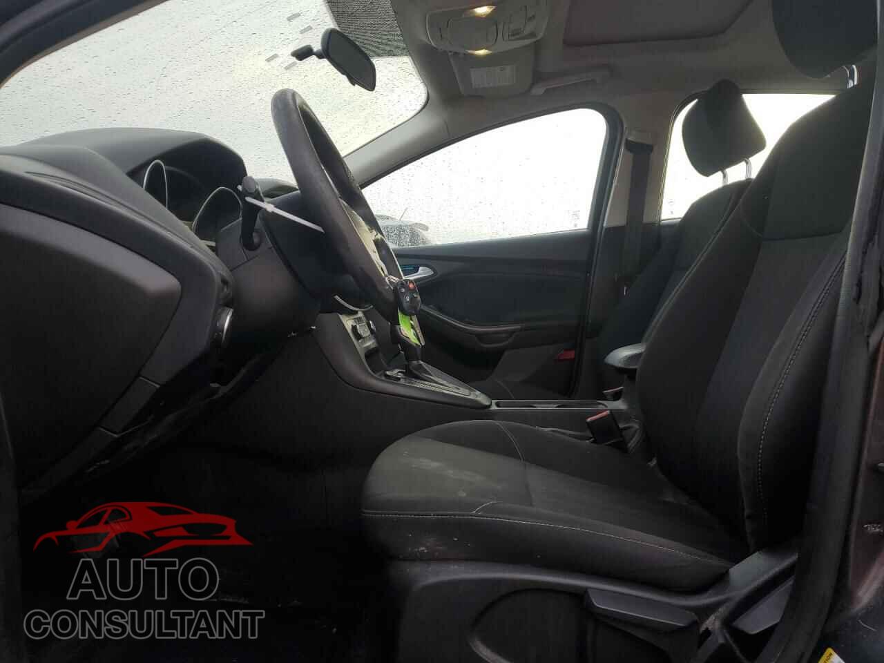 FORD FOCUS 2017 - 1FADP3M21HL309230